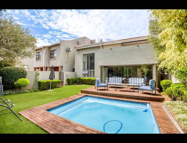 4 BEDROOM PROPERTY TO RENT IN DOUGLASDALE